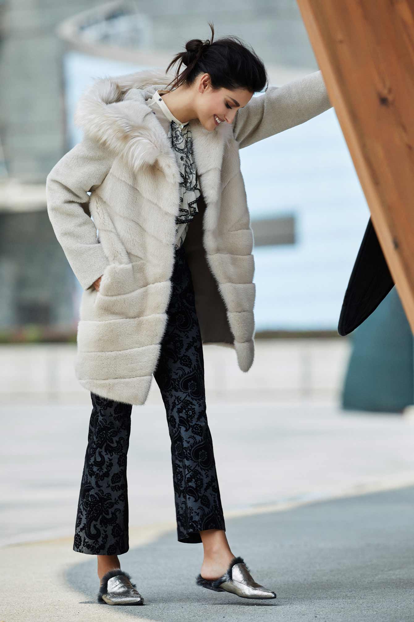 Fur hooded jacket. Paolo Moretti fur coats in Milan.