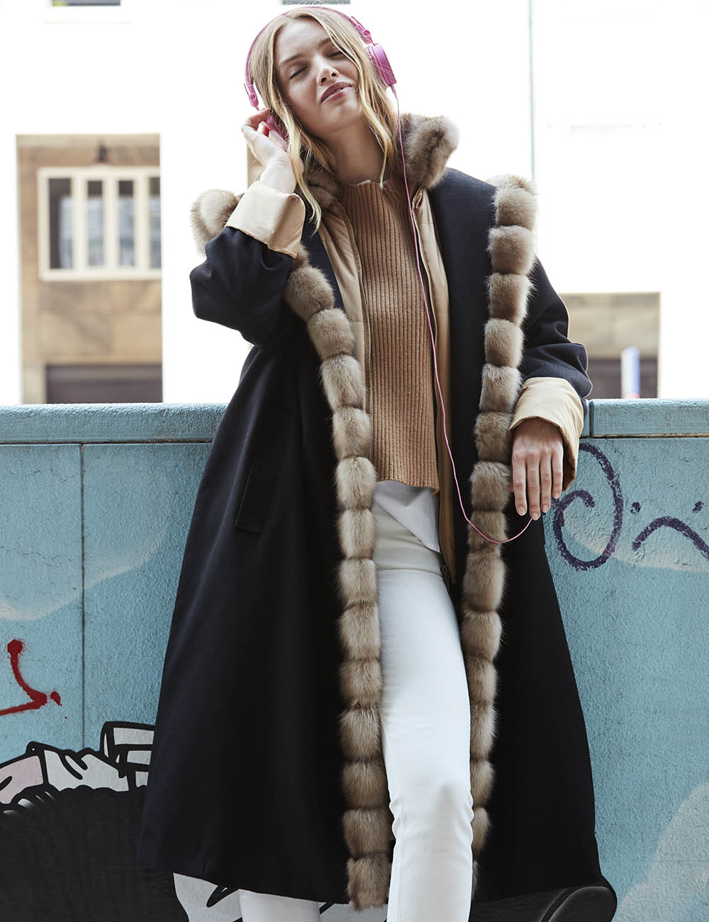 Long padded coat with fur trim 