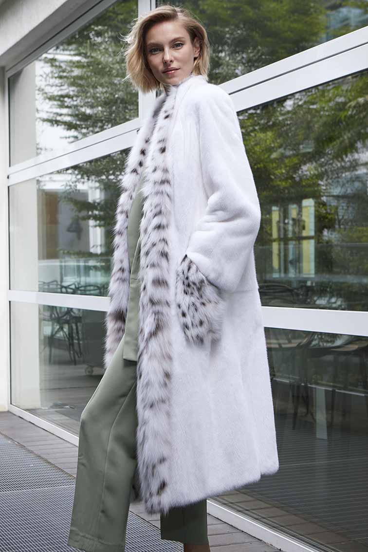 Long mink coat white with lynx fur inserts